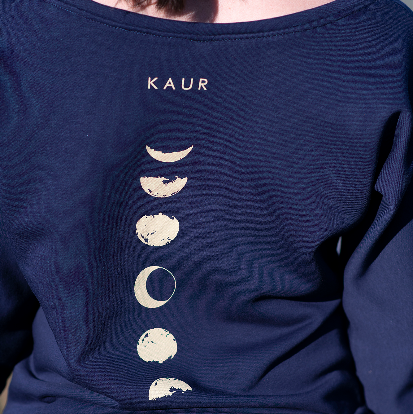 Daughters of the Moon - Sweatshirt and Jogger Set - Image 6