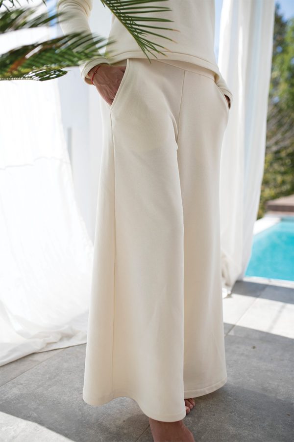 Real is rare - Trousers in Pearl White