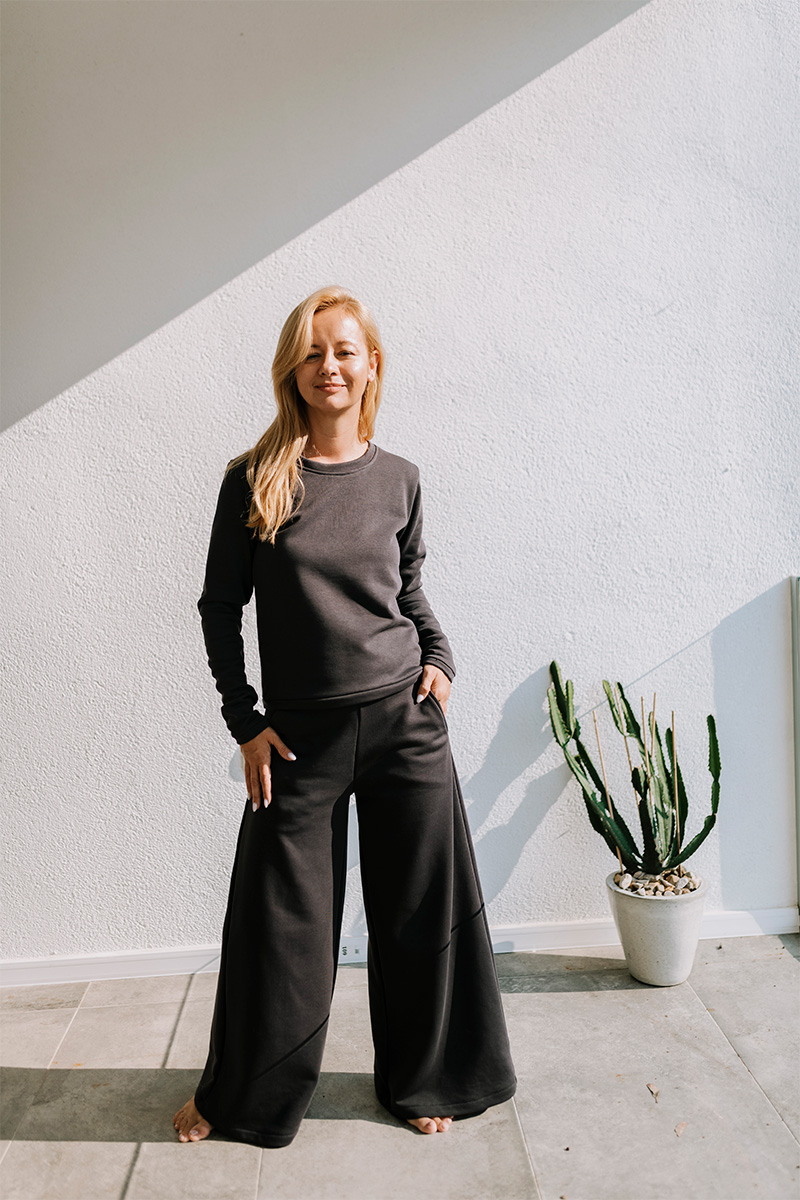 Real is rare - Trousers in Anthracite Gray - Image 3