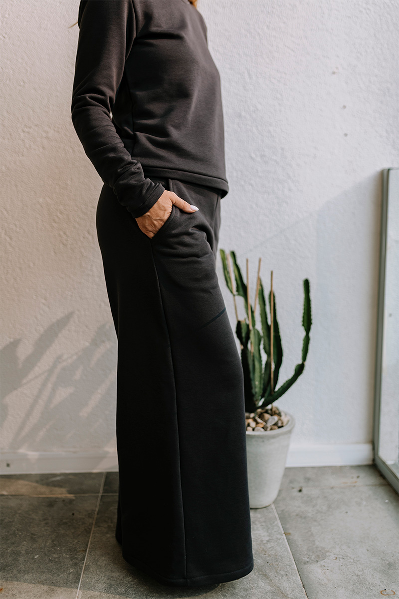 Real is rare - Trousers in Anthracite Gray - Image 7