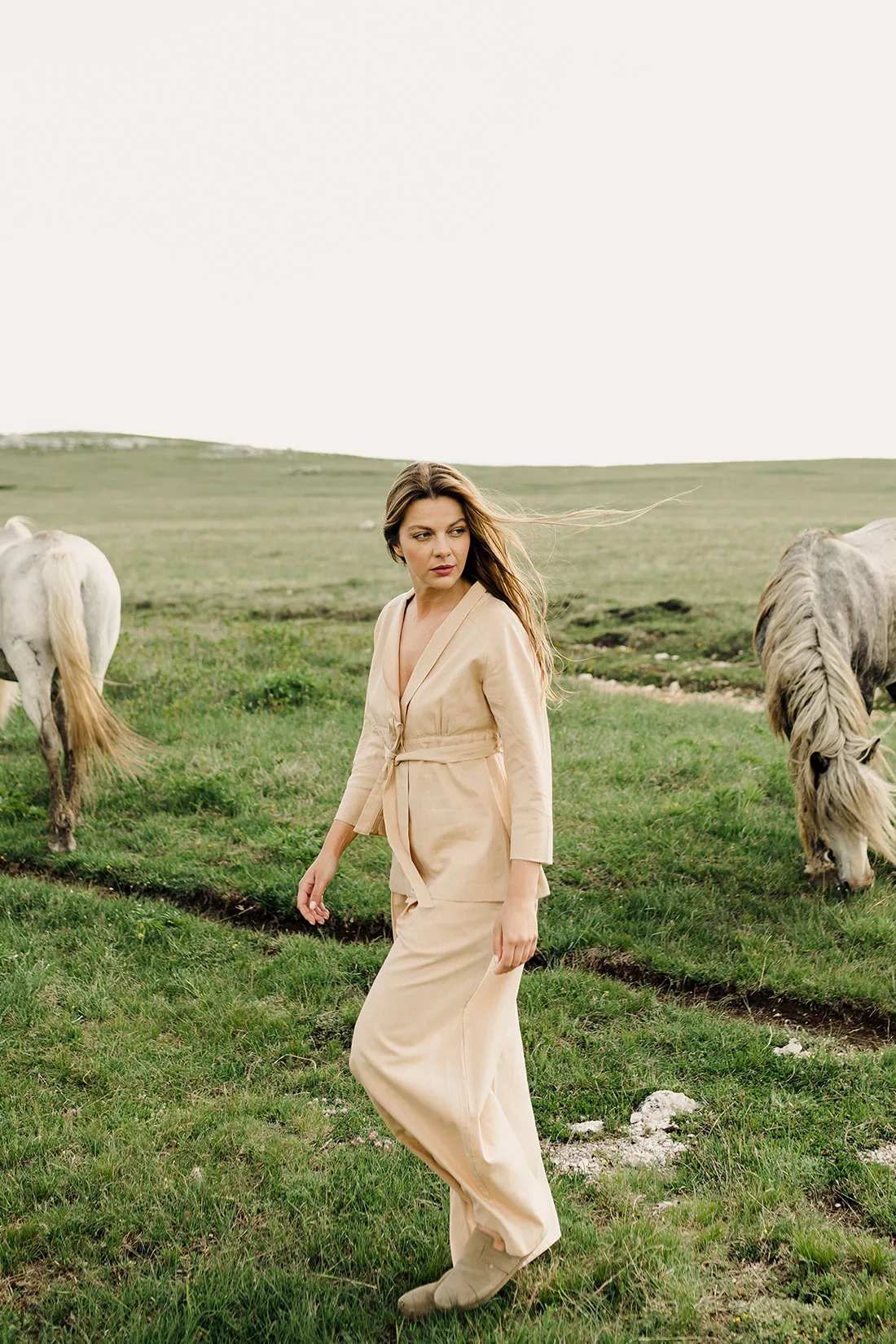 Sahara Sand Linen Trousers - Image 9