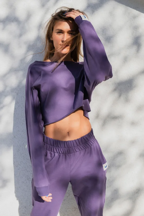 'Fierce' Cropped Sweatshirt in Vintage Purple